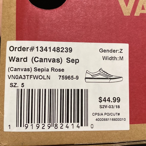 Vans Old Skool Shoes - Picture 5 of 5